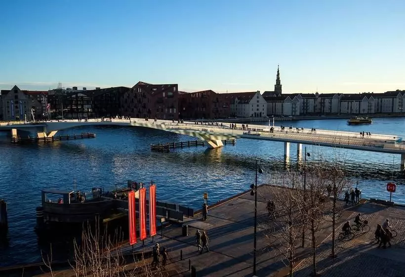 Fotos del hotel 71 Nyhavn:  11