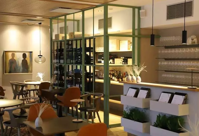 Fotos del hotel Britannia:  11