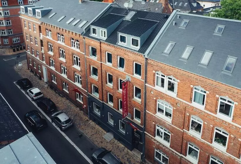 Milling Hotel Mini 11
