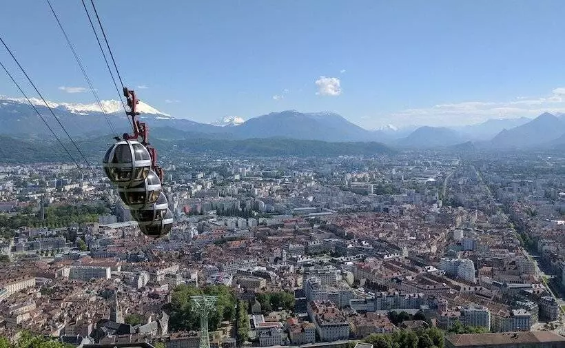 Fotos del hotel Hôtel Des Alpes:  8