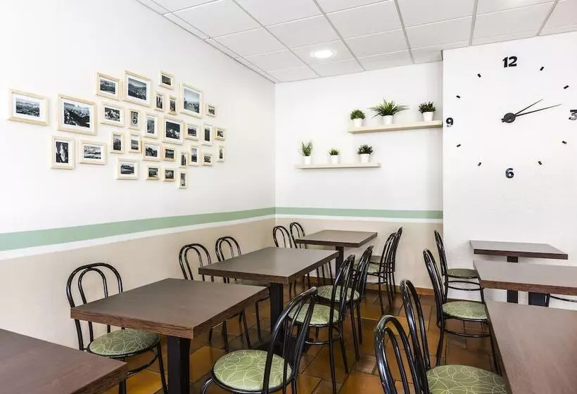 Fotos del hotel Hôtel Des Alpes:  11