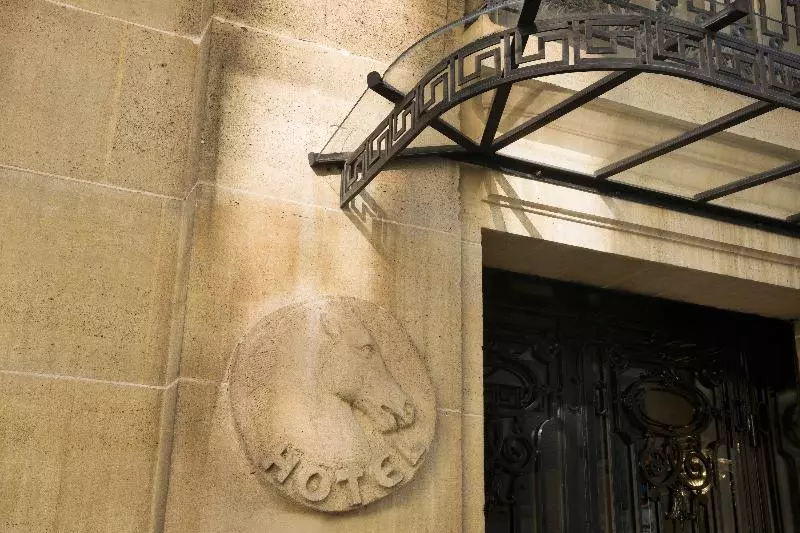 Fotos del hotel Ares Eiffel:  12