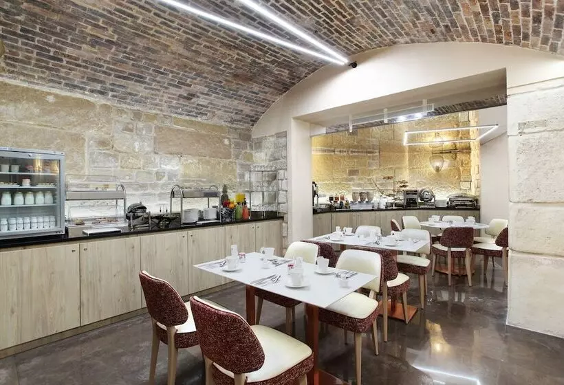 Fotos del hotel Grand Hotel Saint Michel:  4