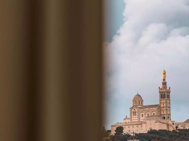 Fotos del hotel Maisons Du Monde Hôtel & Suites - Marseille Vieux Port:  4