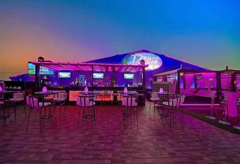 Fotos del hotel Royal Ascot:  11