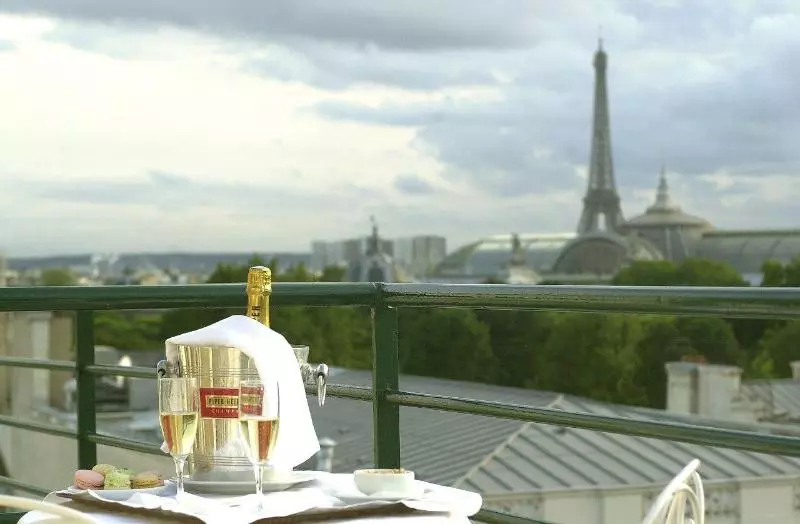 Fotos del hotel Hôtel De Castiglione:  8