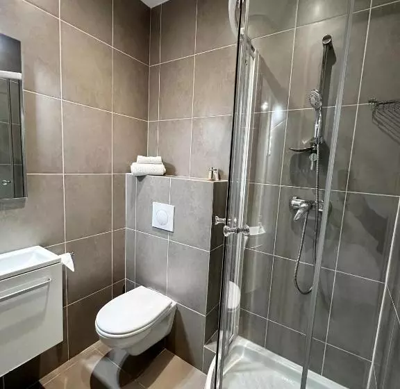 Fotos del hotel Nice Garden:  9