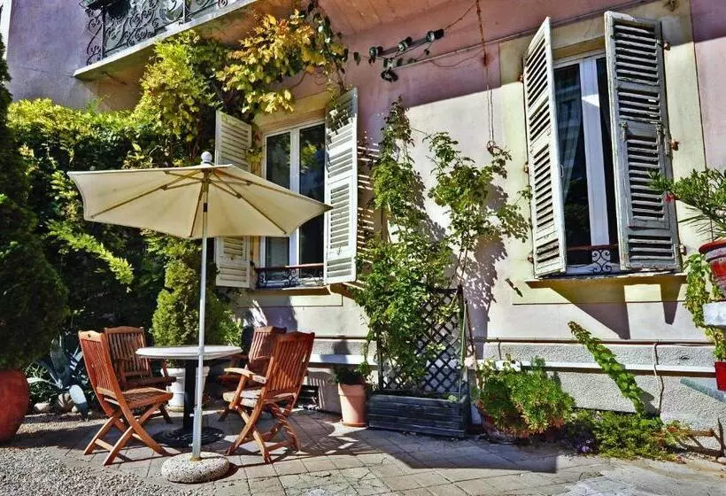 Fotos del hotel Nice Garden:  17