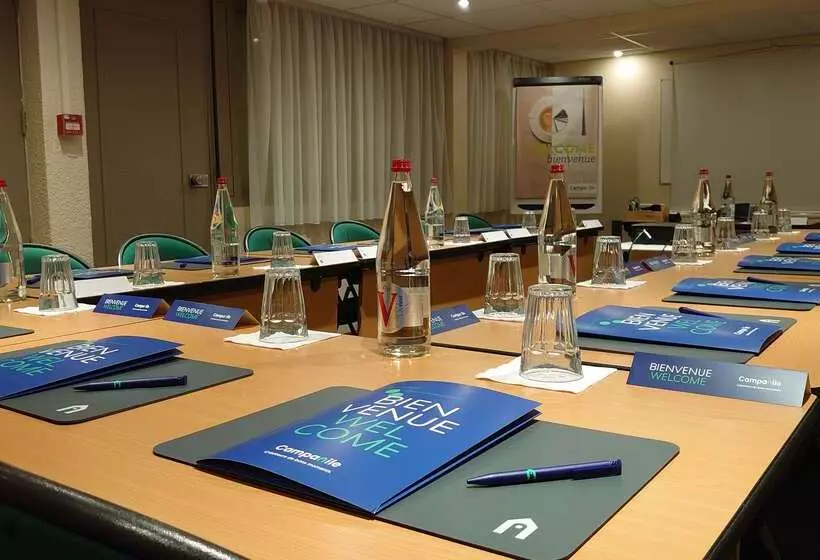 Fotos del hotel Campanile Bordeaux Nord  Le Lac:  10