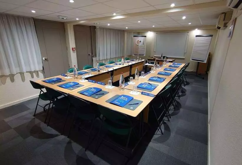 Fotos del hotel Campanile Bordeaux Nord  Le Lac:  4