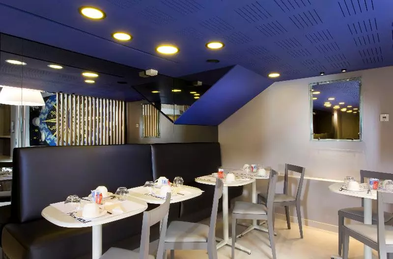 Fotos del hotel Libertel Gare De L'est Francais:  12