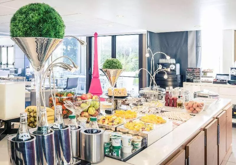 Fotos del hotel Mercure Paris Centre Tour Eiffel:  23