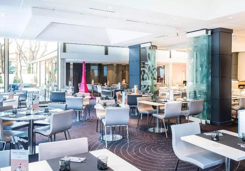 Fotos del hotel Mercure Paris Centre Tour Eiffel:  17