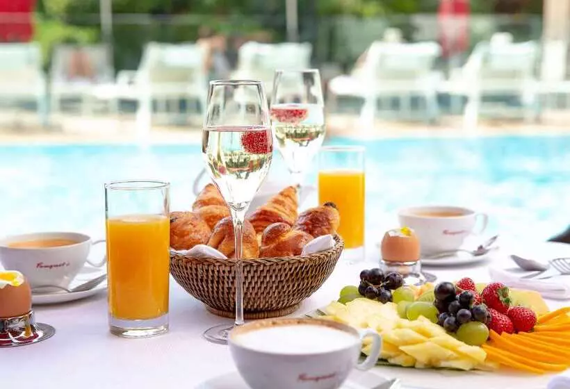 Fotos del hotel Hôtel Barrière Le Majestic Cannes:  25