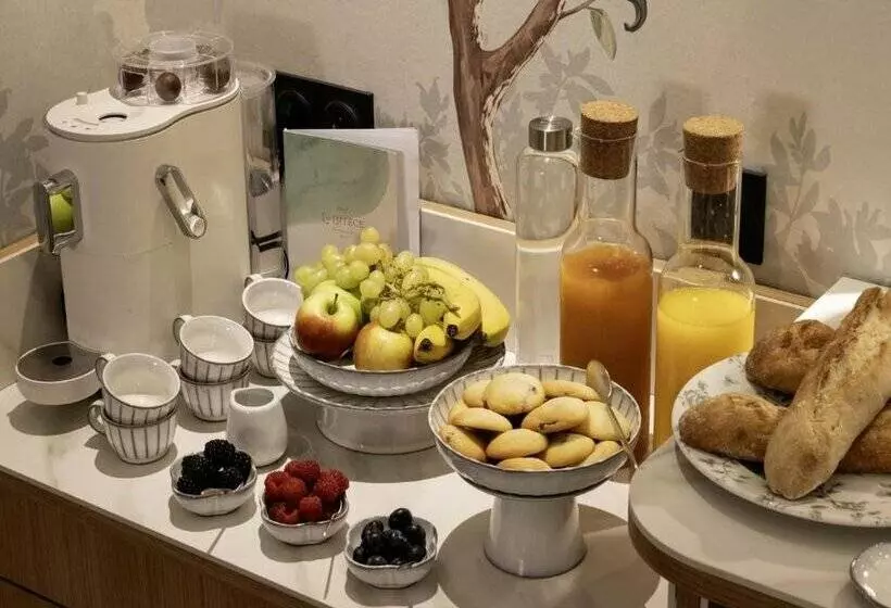 Fotos del hotel Hôtel De Lutece  Notredame:  6