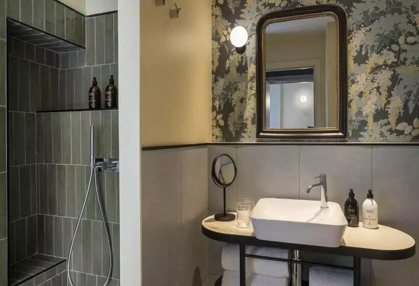Fotos del hotel Hôtel De Lutece  Notredame:  7