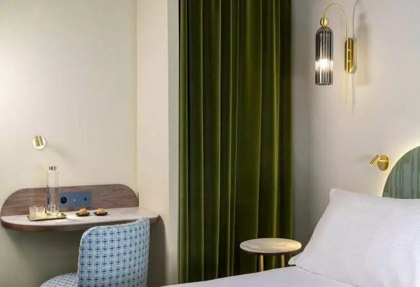 Fotos del hotel Hôtel De Lutece  Notredame:  18