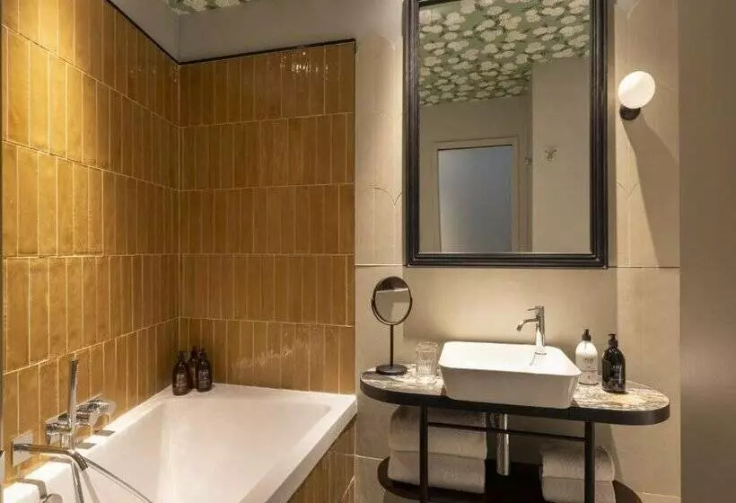 Fotos del hotel Hôtel De Lutece  Notredame:  9