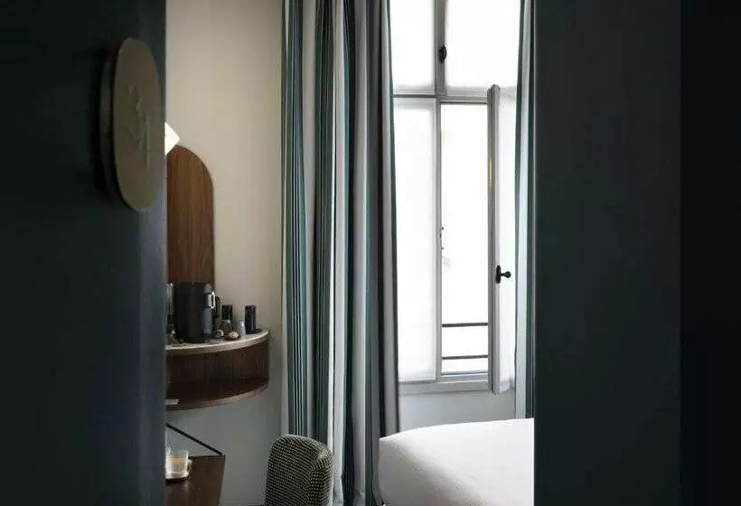 Fotos del hotel Hôtel De Lutece  Notredame:  5