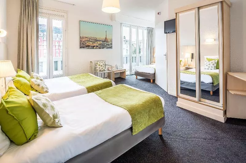 Fotos del hotel Hôtel Notre Dame De France:  2