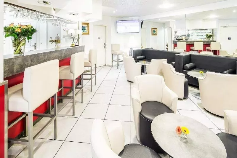 Fotos del hotel Hôtel Notre Dame De France:  13