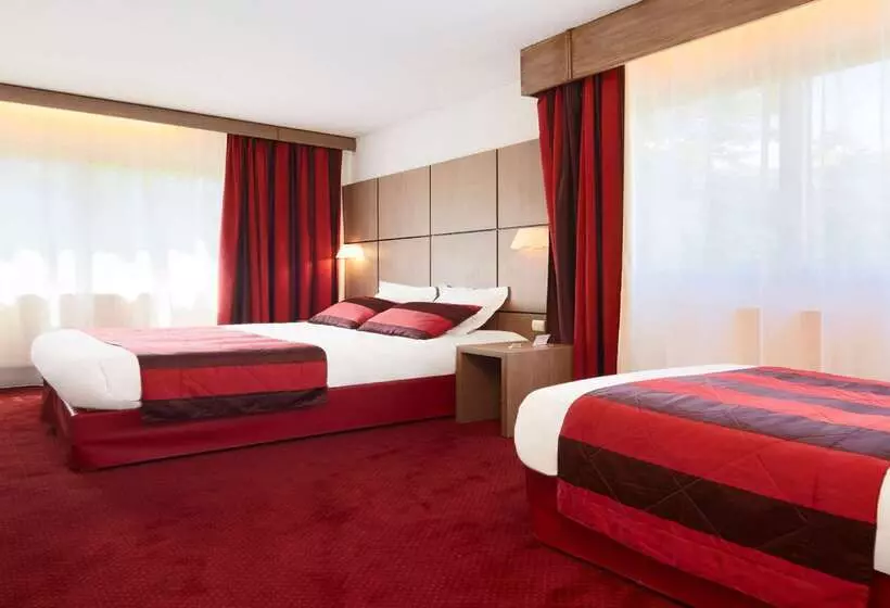 Fotos del hotel Kyriad Grenoble Centre:  14