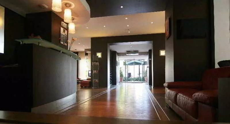 Fotos del hotel Kyriad Grenoble Centre:  3