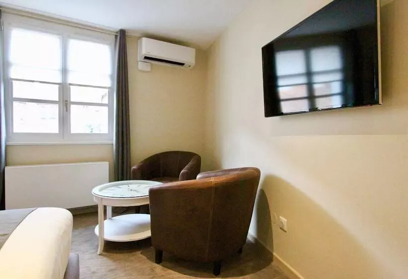 Fotos del hotel Restaurant Le Maréchal  Les Collectionneurs:  21