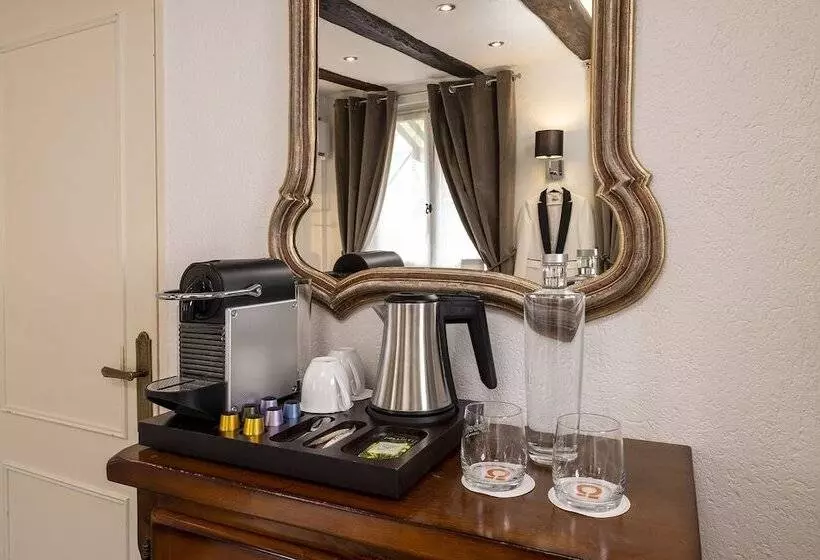 Fotos del hotel Restaurant Le Maréchal  Les Collectionneurs:  15