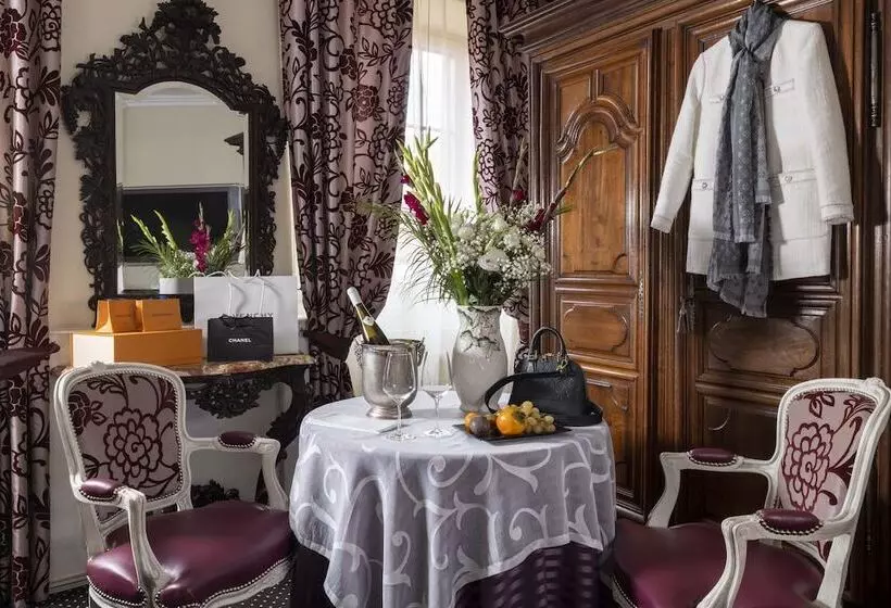 Fotos del hotel Restaurant Le Maréchal  Les Collectionneurs:  24