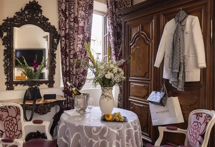 Fotos del hotel Restaurant Le Maréchal  Les Collectionneurs:  25