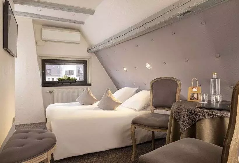 Fotos del hotel Restaurant Le Maréchal  Les Collectionneurs:  11