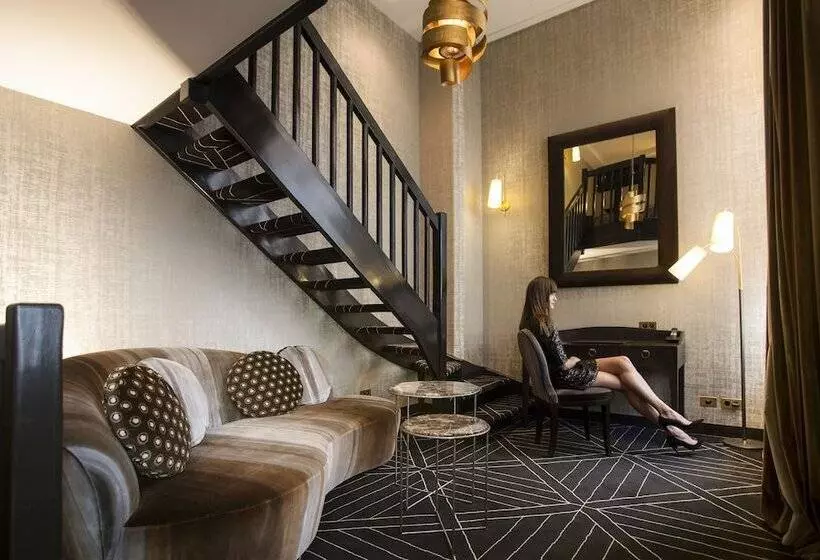 Fotos del hotel Le Pavillon De La Reine & Spa  Small Luxury S Of The World:  14