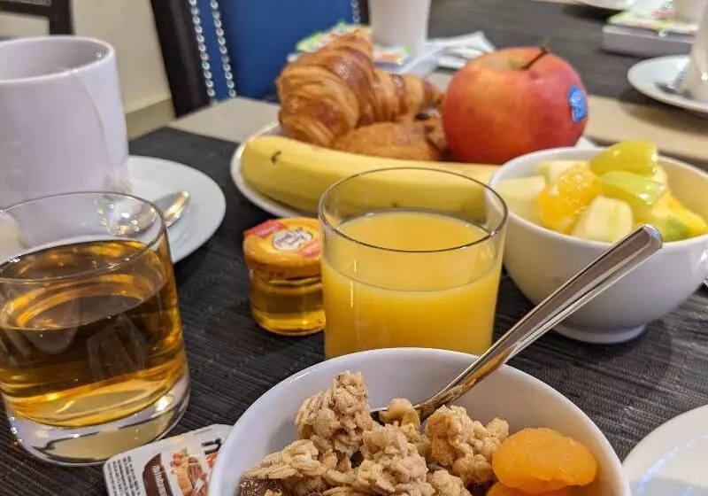 Fotos del hotel Magda Champs Elysées:  3