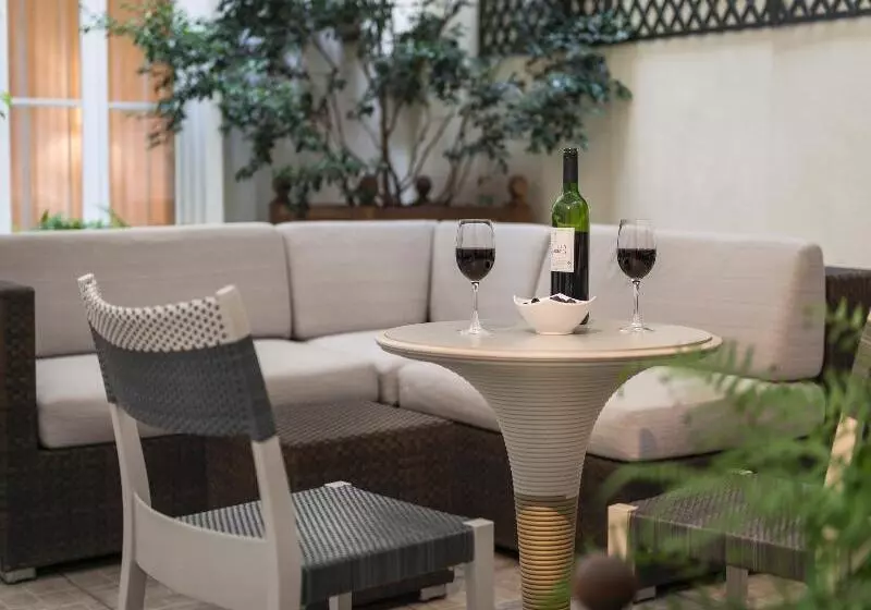 Fotos del hotel Magda Champs Elysées:  11