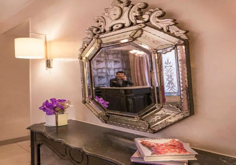 Magda Champs Elysées