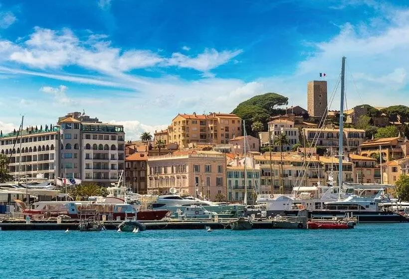 Fotos del hotel Radisson Blu 1835 Hotel, Cannes:  5