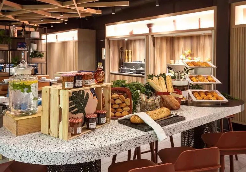 Fotos del hotel Novotel Strasbourg Centre Halles:  25