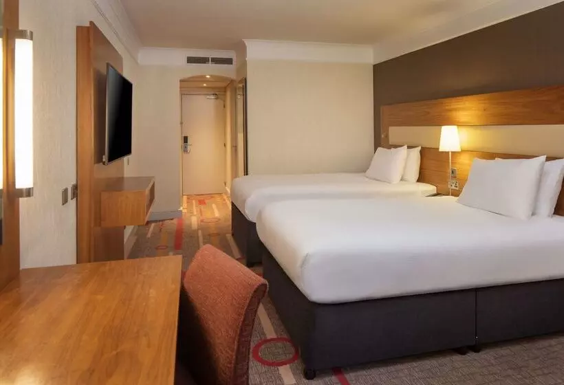 Fotos del hotel Doubletree By Hilton Newbury North:  14