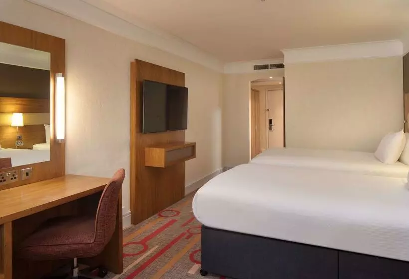 Fotos del hotel Doubletree By Hilton Newbury North:  24