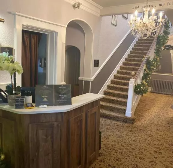 Fotos del hotel Langtry Manor:  3