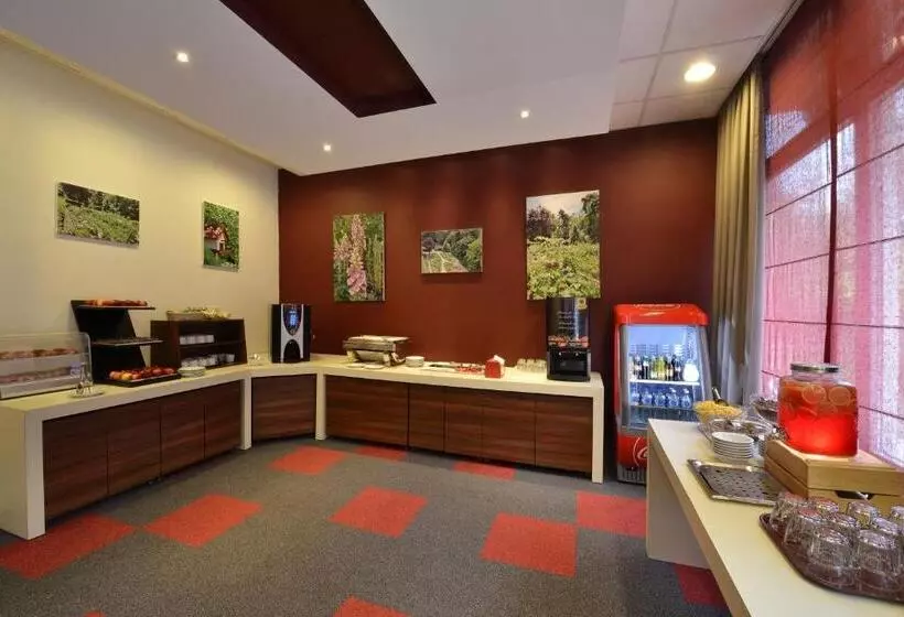 Fotos del hotel Ibis Budapest Citysouth:  21