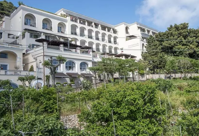 Capri Tiberio Palace