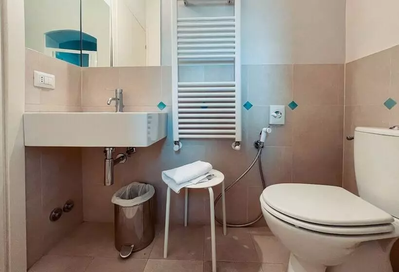 Fotos del hotel Azzi:  11