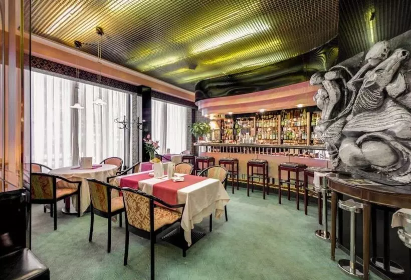 Fotos del hotel Brunelleschi:  17