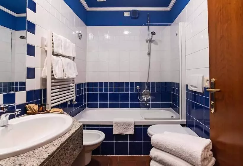 Fotos del hotel Porta Faenza:  15