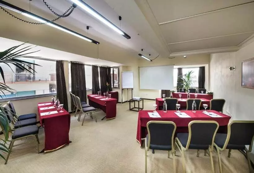 Fotos del hotel Royal Palace:  12