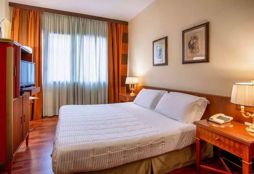 Fotos del hotel Royal Palace:  9