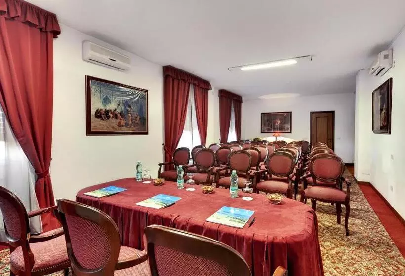 Fotos del hotel Colonna Palace Hotel Mediterraneo:  10