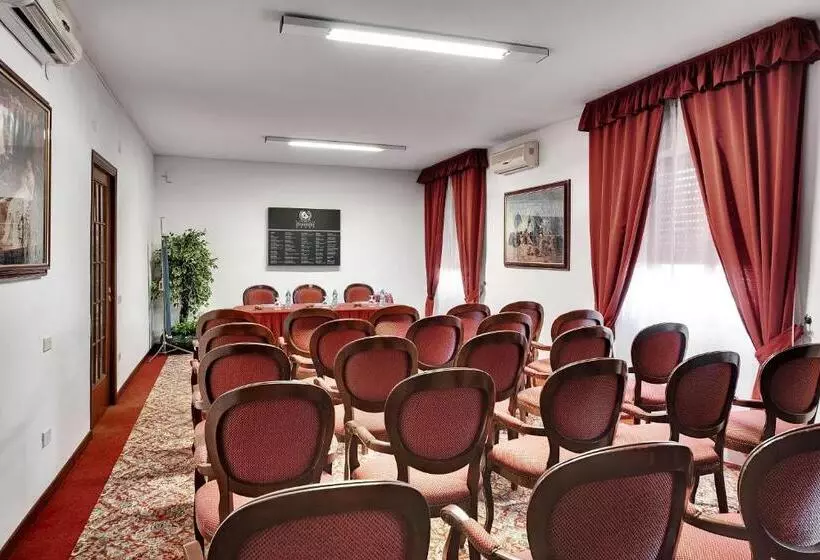 Fotos del hotel Colonna Palace Hotel Mediterraneo:  4